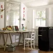 (Smeg) Smeg 50's Retro Refrigerator Model FAB10RBL5 Black image 8